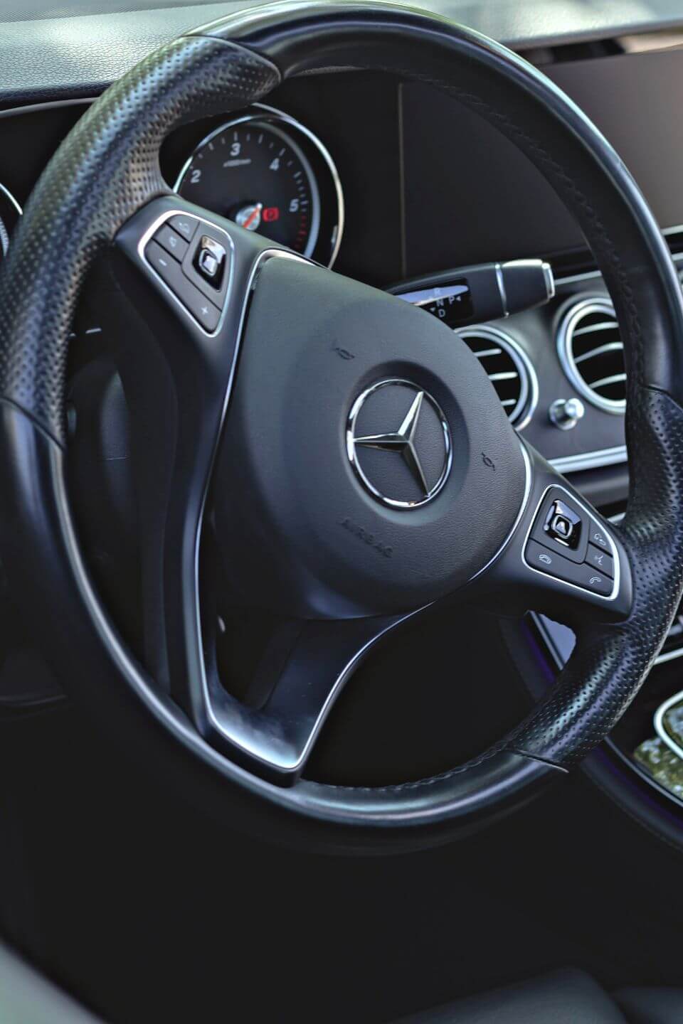 Kochi to Athirapally Waterfalls Car Rental w/ Price from Kochi Wheels
