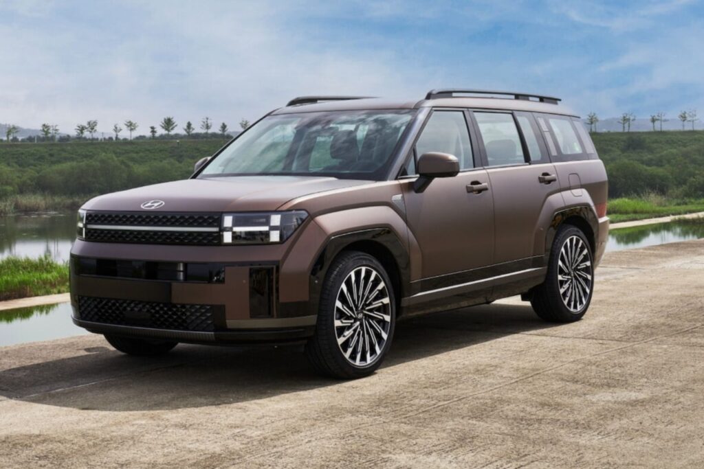 Why Book with Kochi Wheels Car Rental